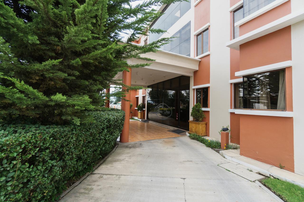 Hotel Anna Inn Olintepeque エクステリア 写真